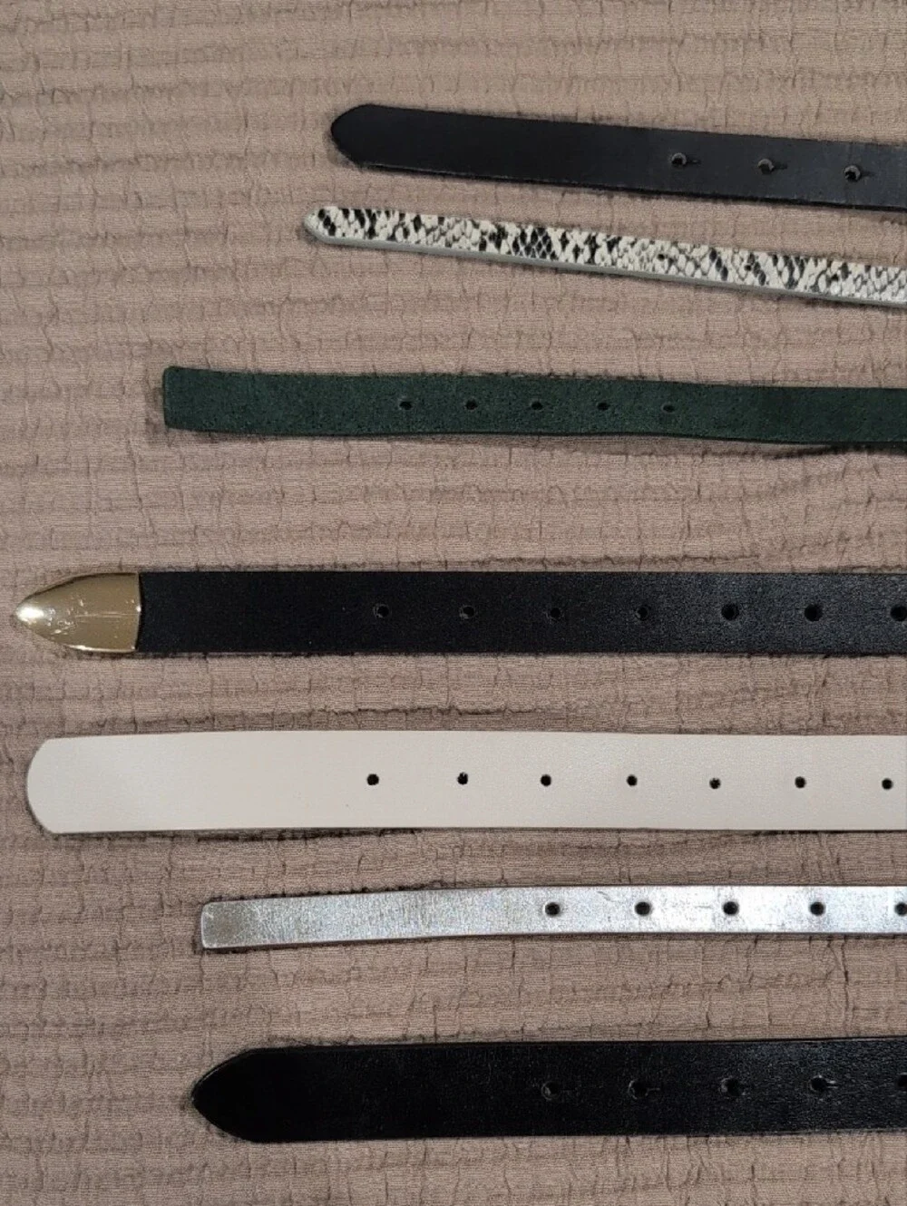 Women's 7 Belt Bundle! Assorted brands.